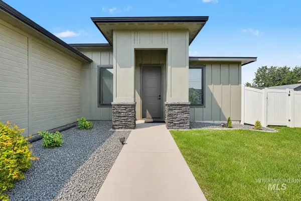 2182 Austin Way, Fruitland, ID 83619