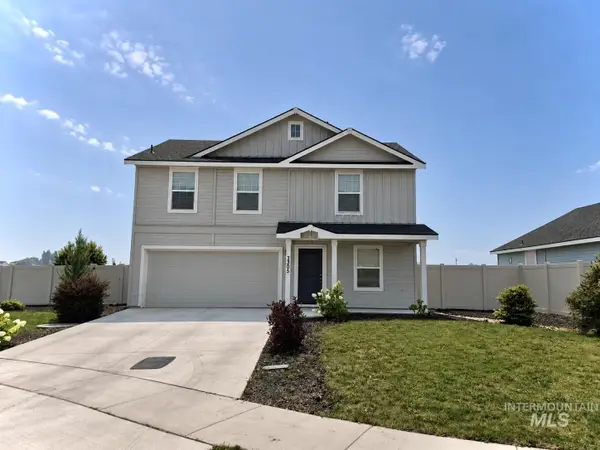 3305 E Mossy Rock Ct., Nampa, ID 83686