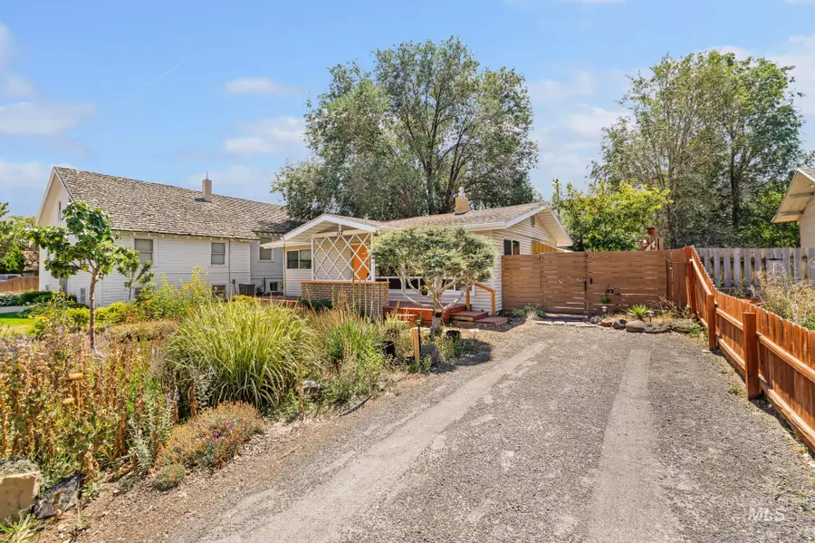 117 5th St., Filer, ID 83328 - #3
