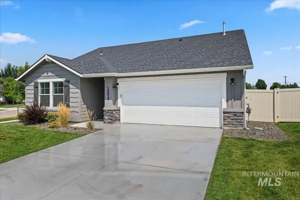 12412 W Papiamento Dr, Boise, ID 83709
