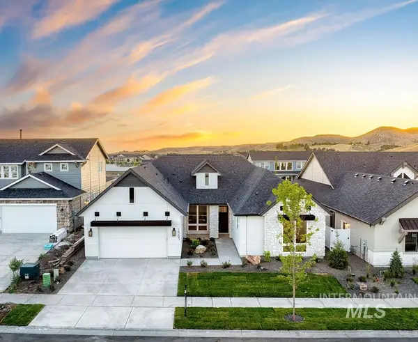 14293 N Goldfinch Ave, Boise, ID 83714