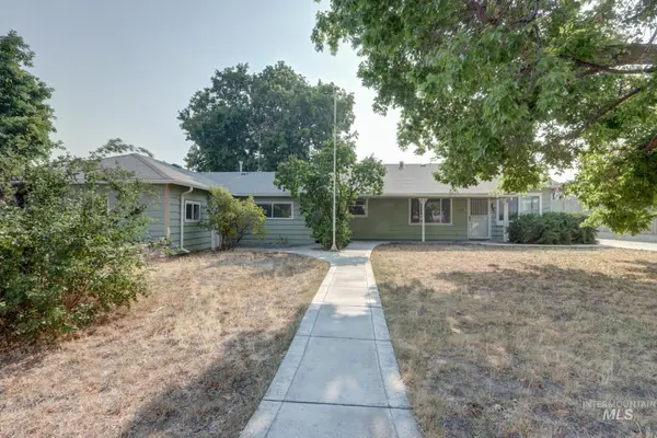 290 Hillcrest Dr, Ontario, OR 97914