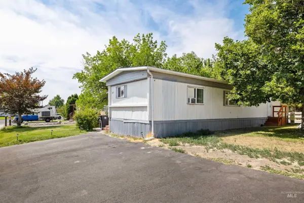 198 South Hills Rd #65, Twin Falls, ID 83301
