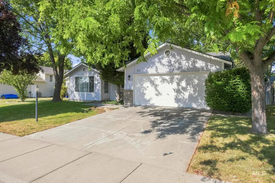 586 N Tidwell Way, Meridian, ID 83642 - #3