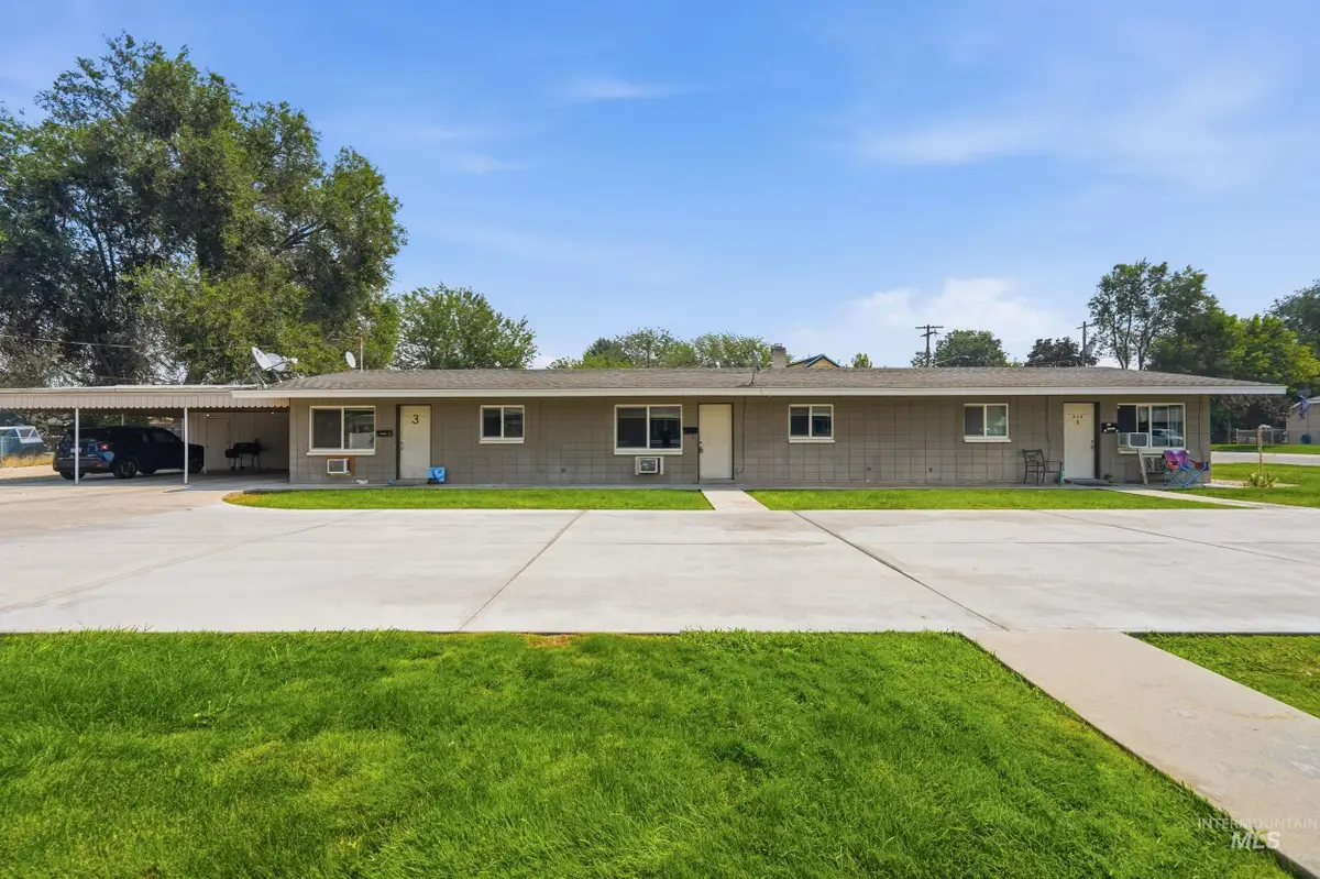 236 High St, Nampa, ID 83651 - #1
