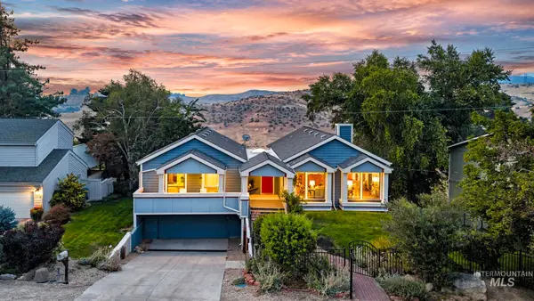 1750 E Shaw Mountain Rd, Boise, ID 83712