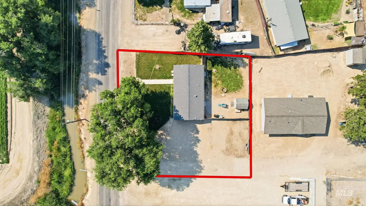 689 Notus Rd, Notus, ID 83656 - #1