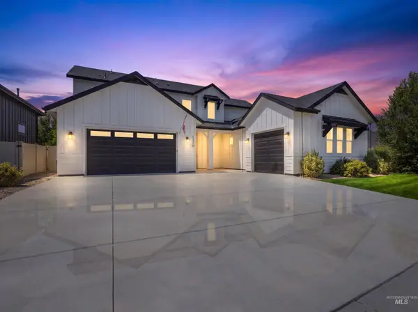 5379 S Mesa Trail Pl, Meridian, ID 83642