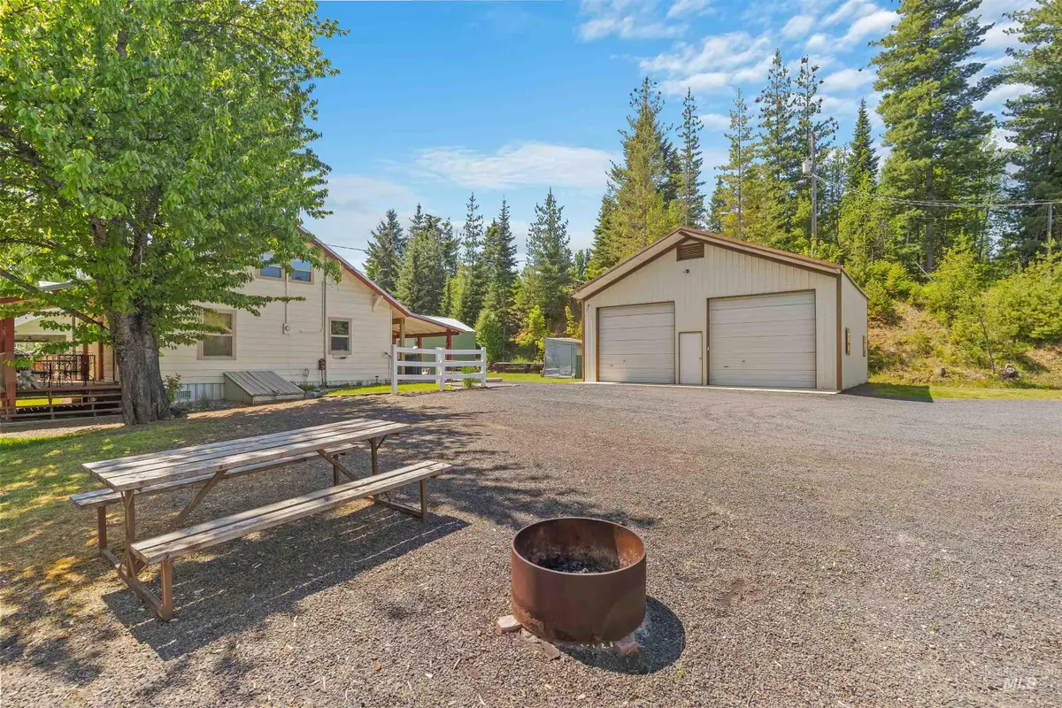 210 S 2nd St, Elk River, ID 83827 - #1