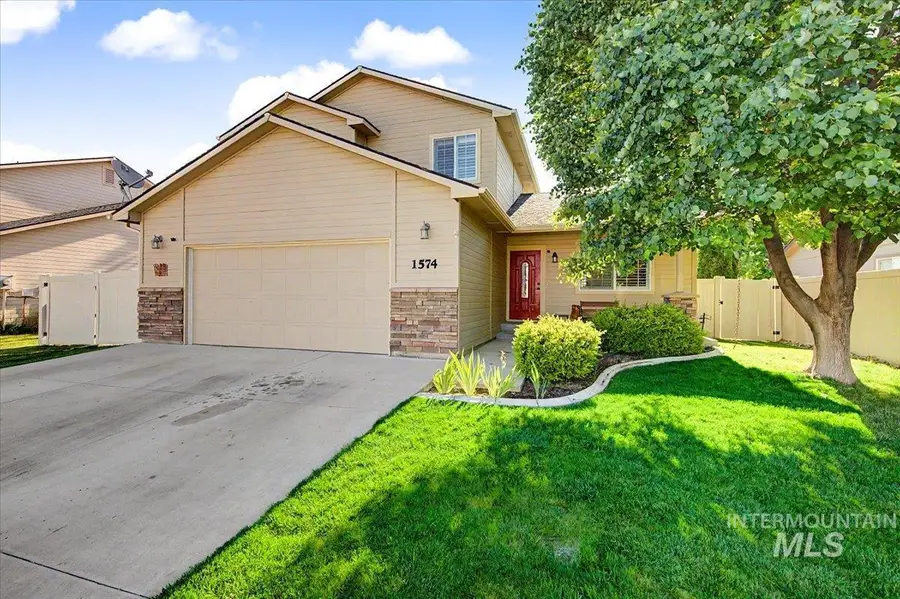 1574 S Glasgow, Nampa, ID 83686 - #2