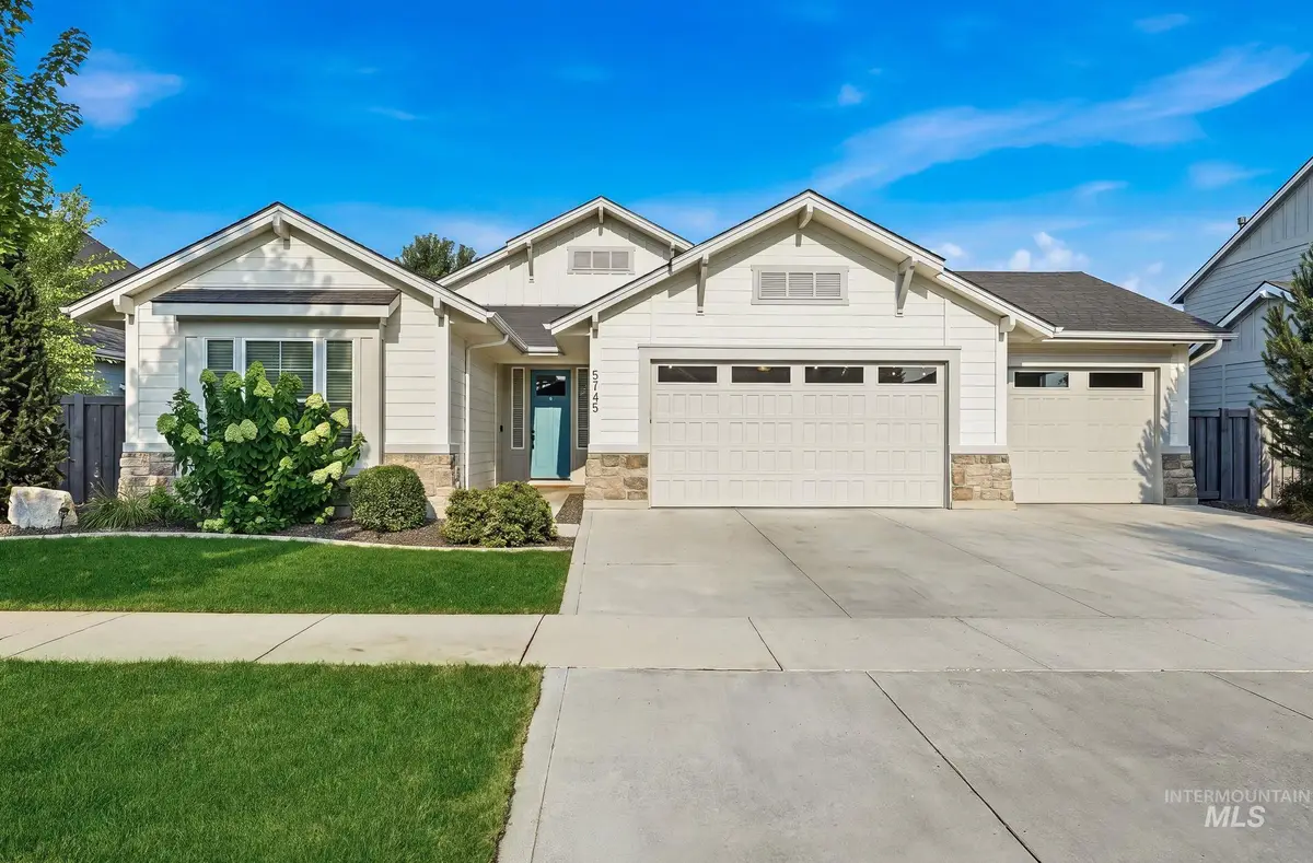 5745 S Stockport Ave, Meridian, ID 83642 - #1