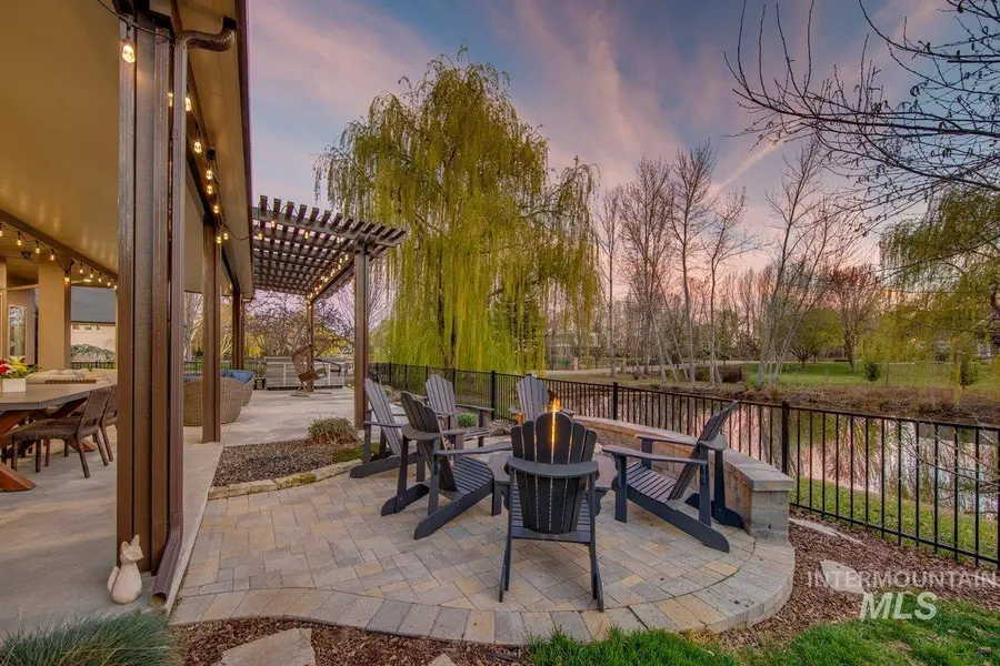 1013 E Rivers End Drive, Eagle, ID 83616 - #2