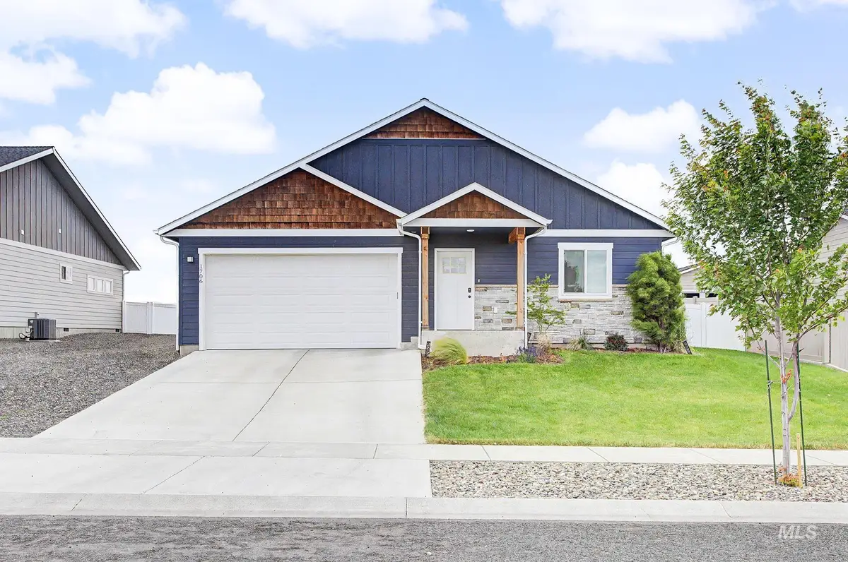 1706 Pioneer Drive, Lewiston, ID 83501 - #1