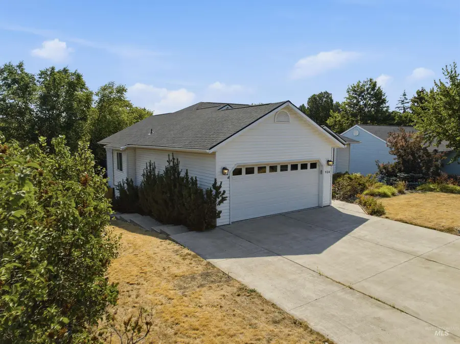 934 Shoshone St, Moscow, ID 83843 - #3