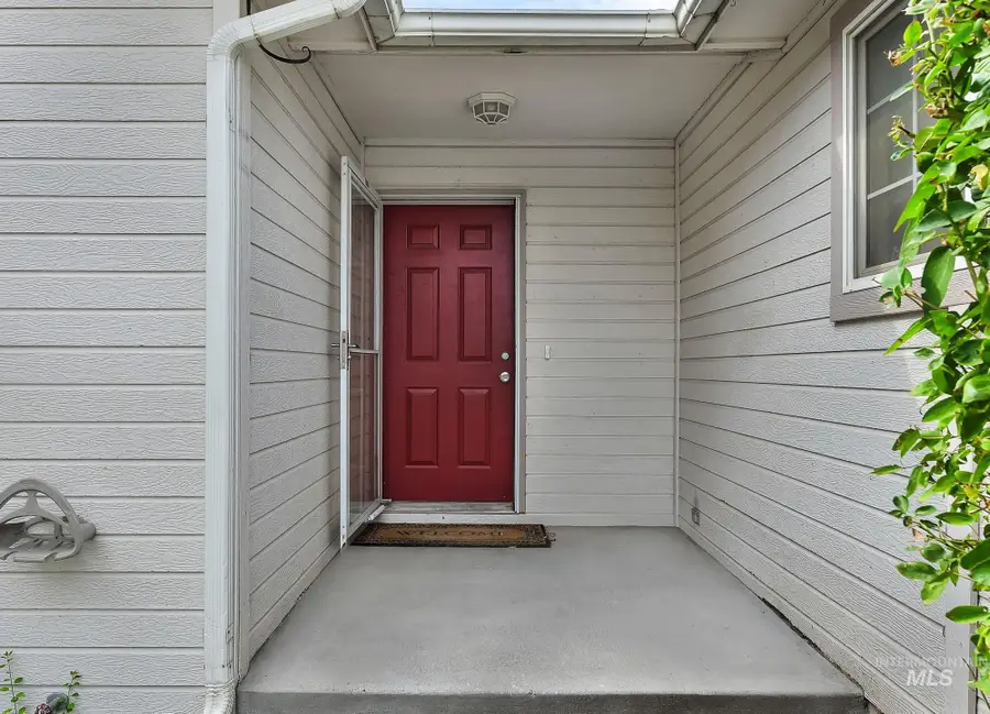 510 Kyle St, Mountain Home, ID 83647 - #3