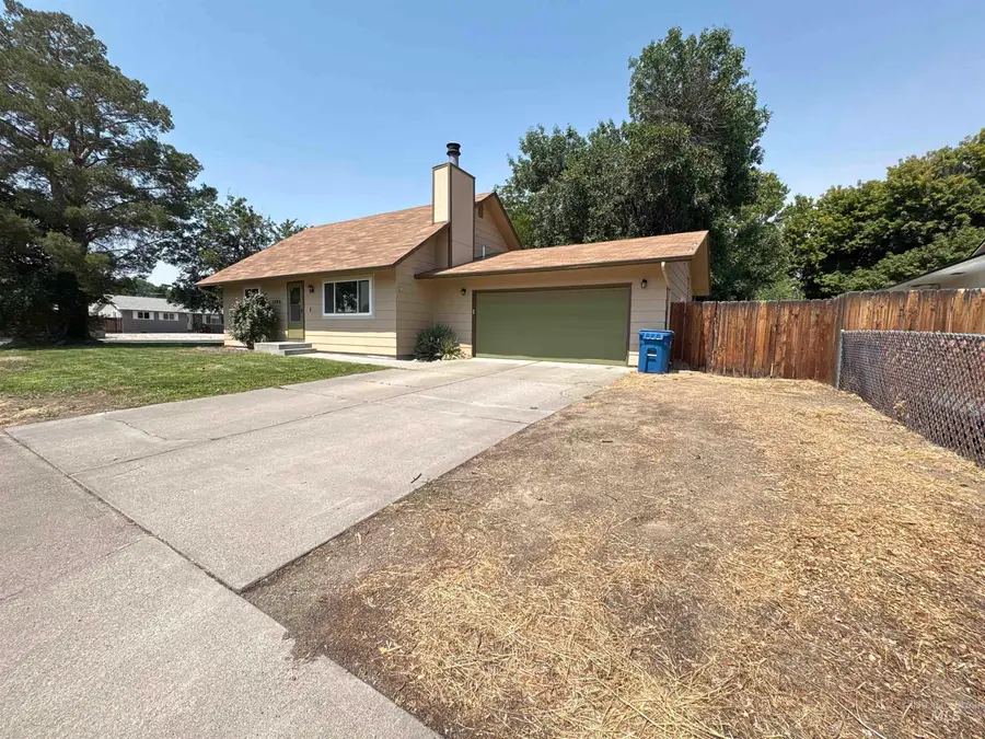 1200 E 9th N, Mountain Home, ID 83647 - #3