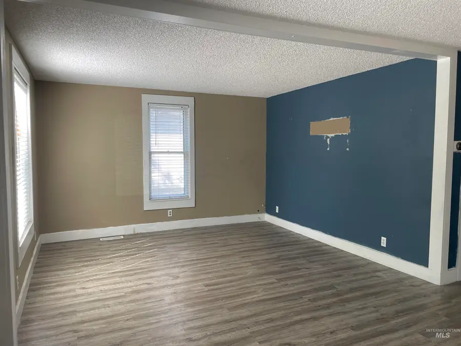 1812 N 14th, Boise, ID 83702 - #3