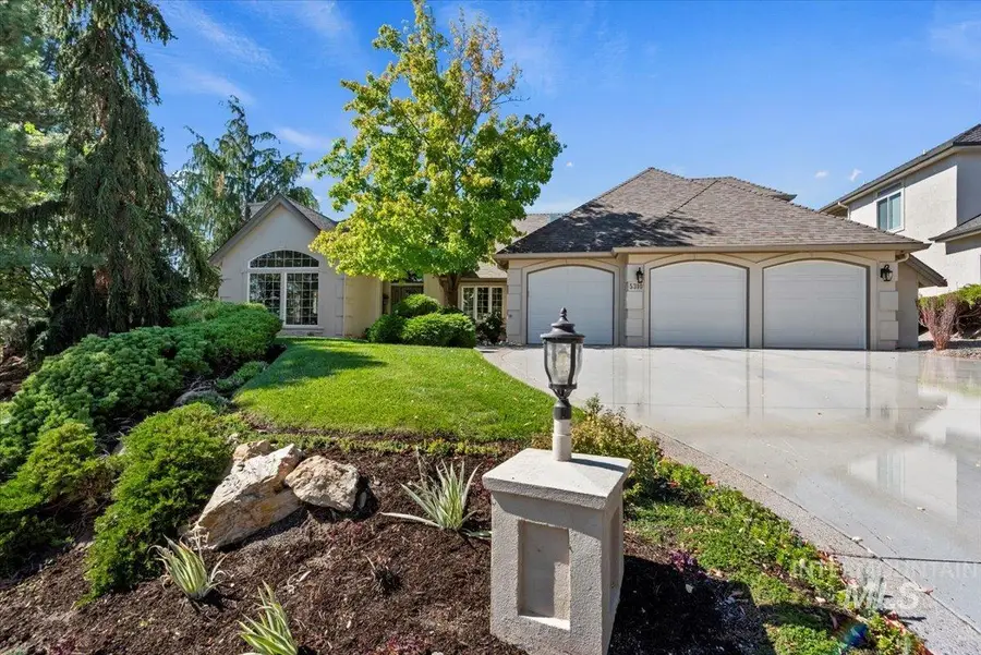 5310 N Quail Summit Way, Boise, ID 83703 - #2