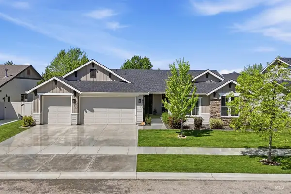 891 N Tullshire Way, Eagle, ID 83616