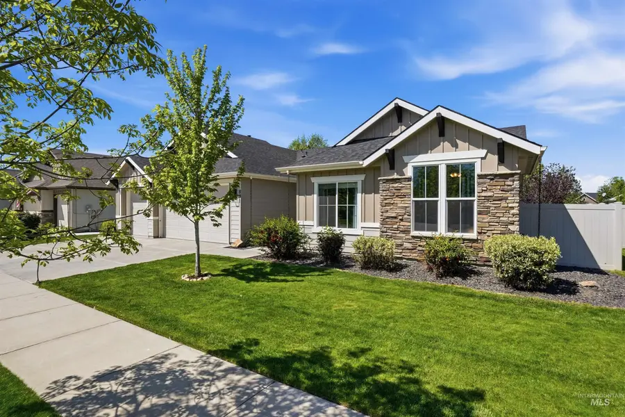 891 N Tullshire Way, Eagle, ID 83616 - #2