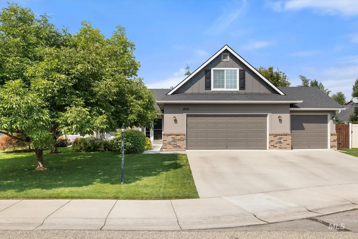 4275 N Rhodes Ave, Meridian, ID 83646 - #1