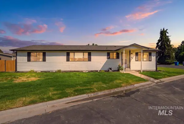 590 S Malaga Ln, Boise, ID 83709