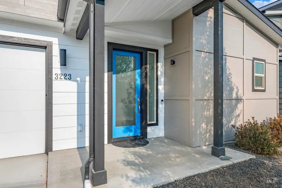 3223 S Annett Avenue, Boise, ID 83705 - #2