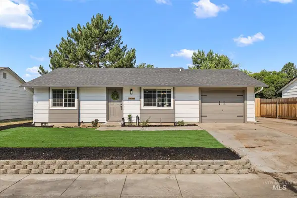 2999 N Cribbens Ave, Boise, ID 83713
