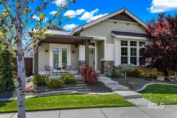 2885 W Hidden Springs Dr, Boise, ID 83714