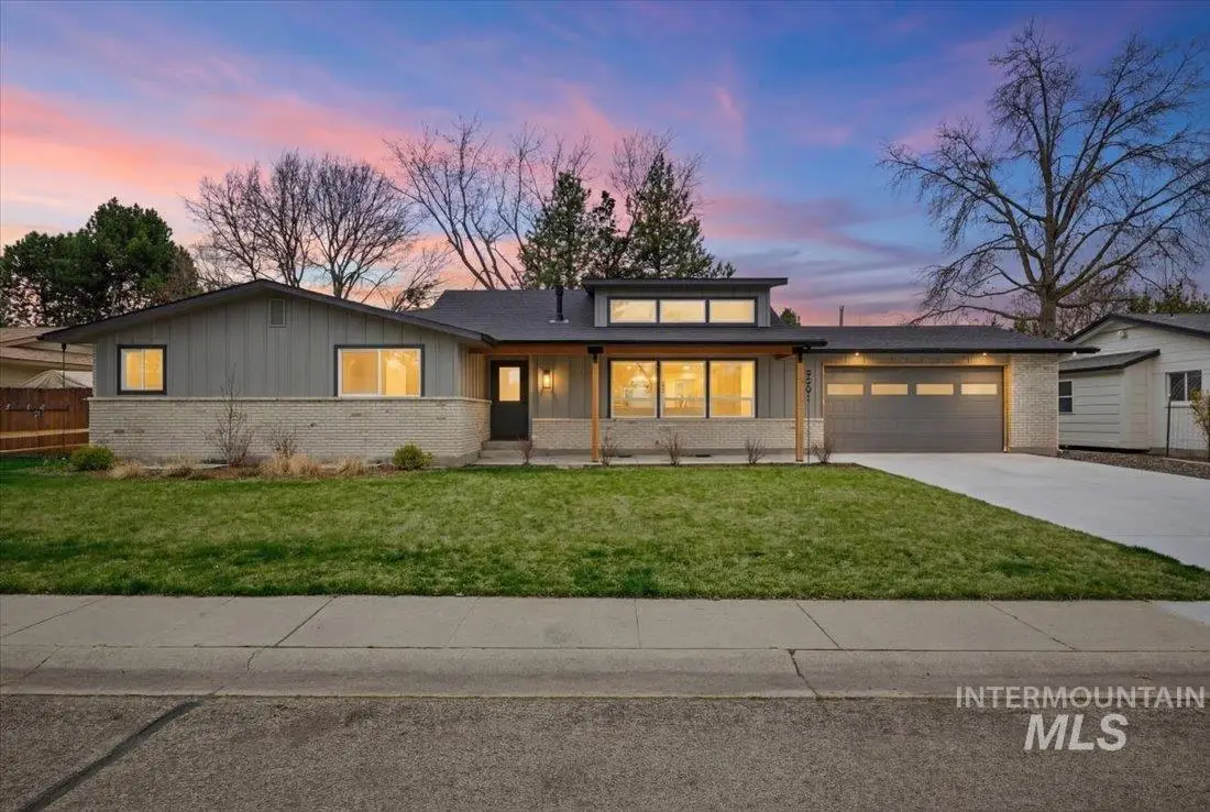5231 N Sorrento Dr, Boise, ID 83704 - #1