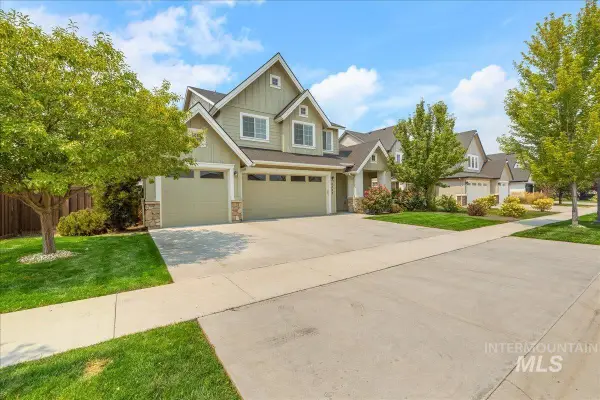 5893 N Vicenza Ave, Meridian, ID 83646