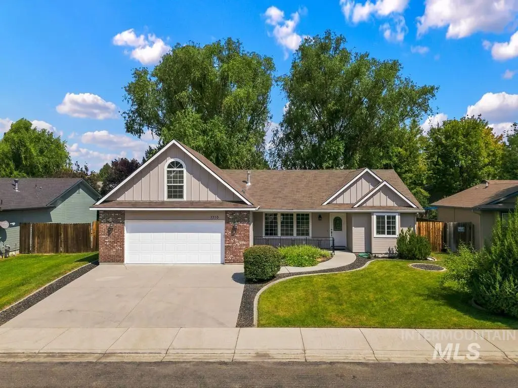 7710 N Dodgin Ave, Boise, ID 83714 - #1