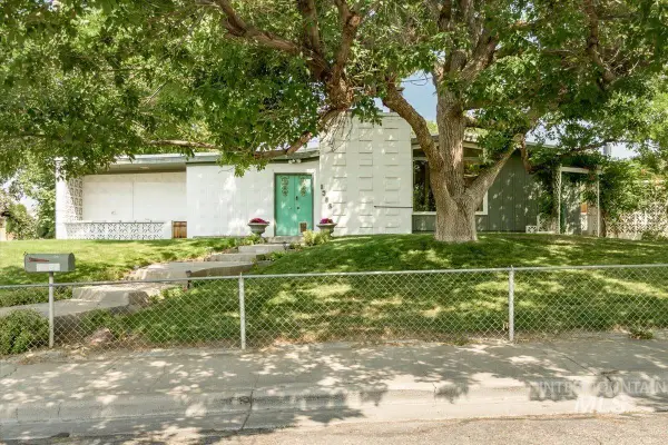 1398 Santa Anita Ave, Pocatello, ID 83201
