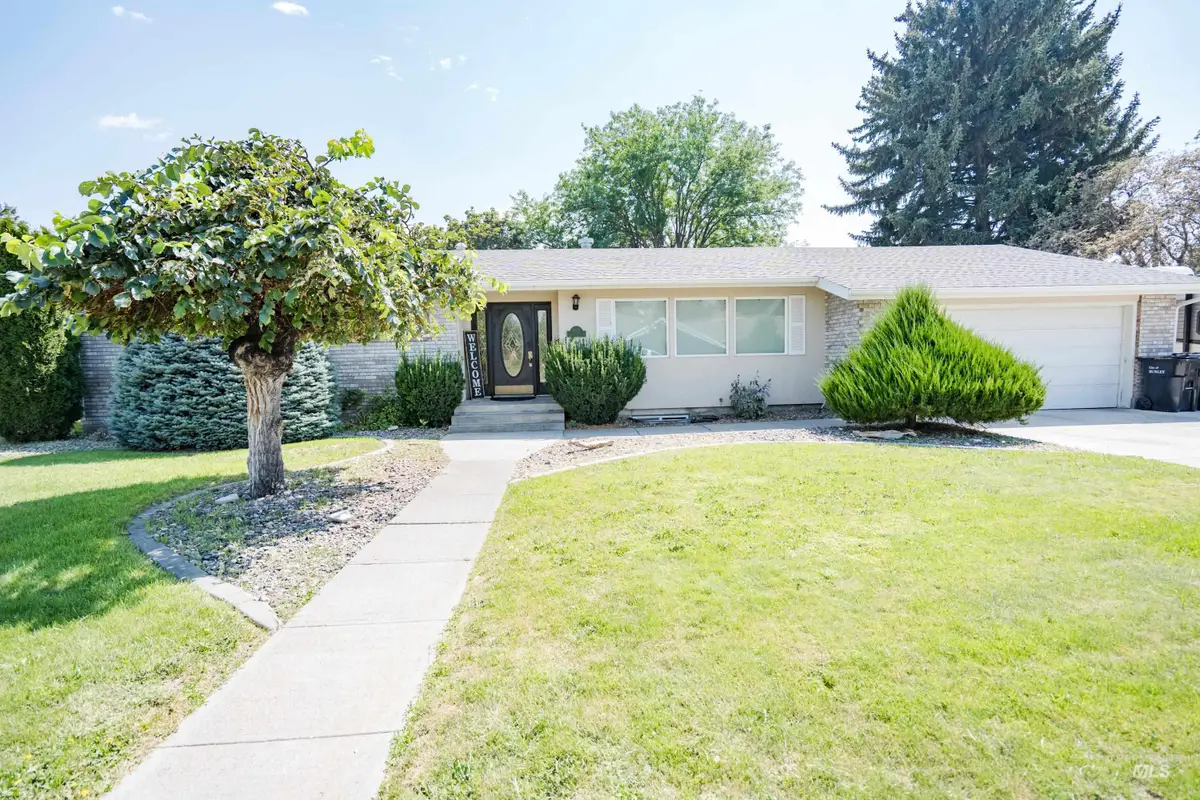 635 Birch Dr, Burley, ID 83318 - #1
