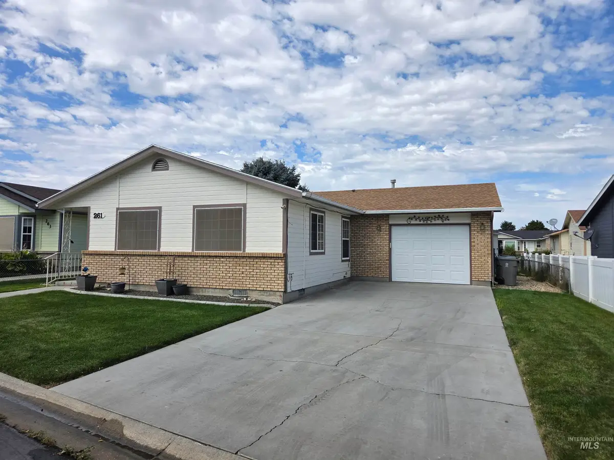 1100 Burnett #261 #261 A St, Nampa, ID 83651 - #1