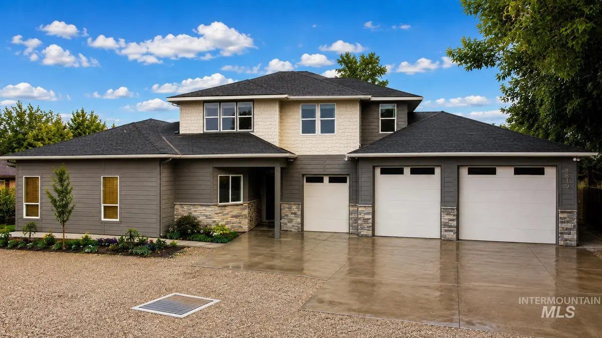 8819 W Holbrook Ave, Boise, ID 83704 - #1