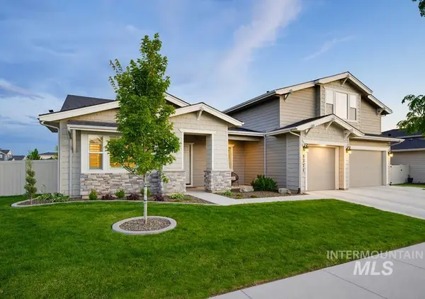 5371 W Philomena Dr, Meridian, ID 83646
