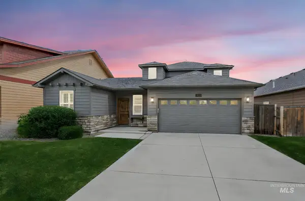 10130 W Brownstone Dr, Boise, ID 83709