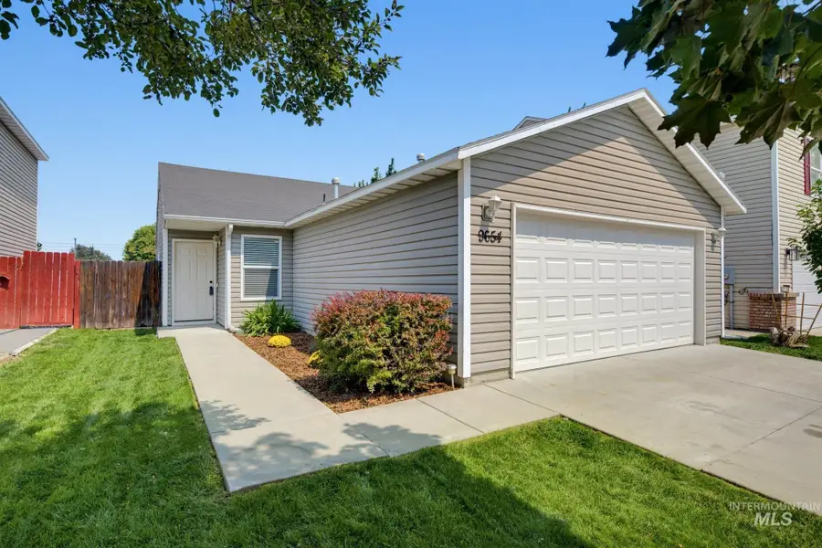 9654 W Weir Hollis Drive, Boise, ID 83709 - #2