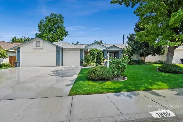 1860 N Aronmink Way, Meridian, ID 83646