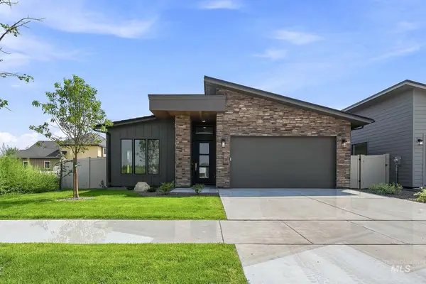 611 W Wrangler, Meridian, ID 83646