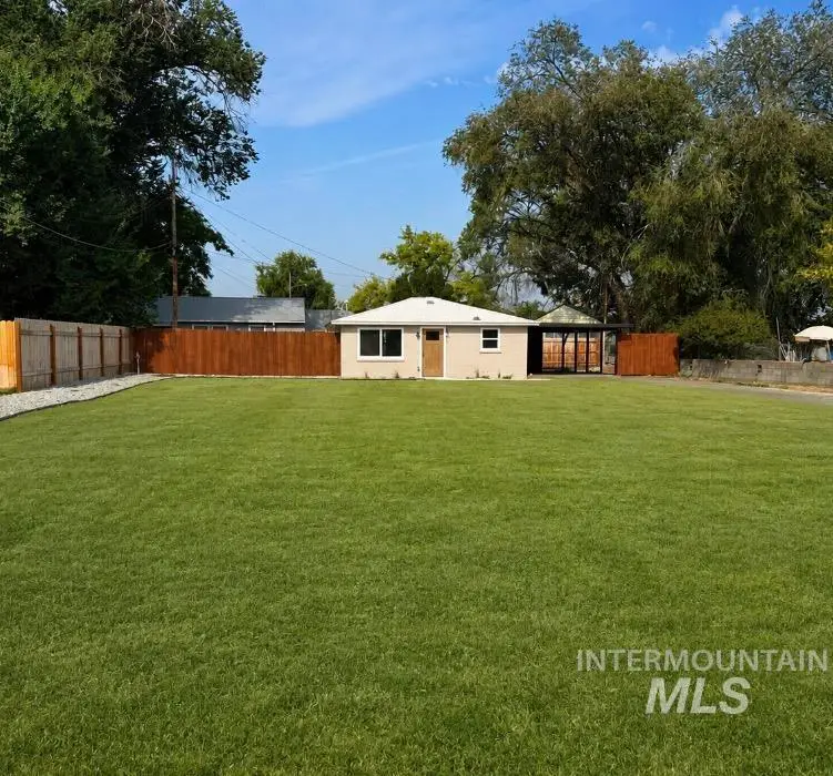 421 Elm St N, Twin Falls, ID 83301 - #2