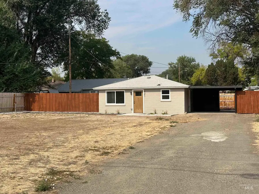 421 Elm St N, Twin Falls, ID 83301 - #3