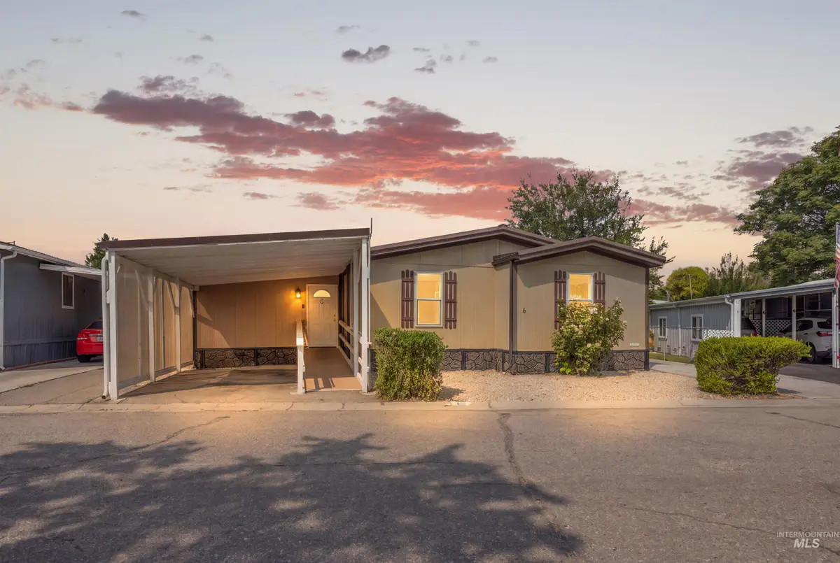 2205 E Linden St #6, Caldwell, ID 83605 - #1