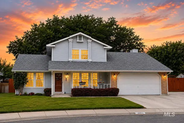 2051 N Applewood Pl, Meridian, ID 83646