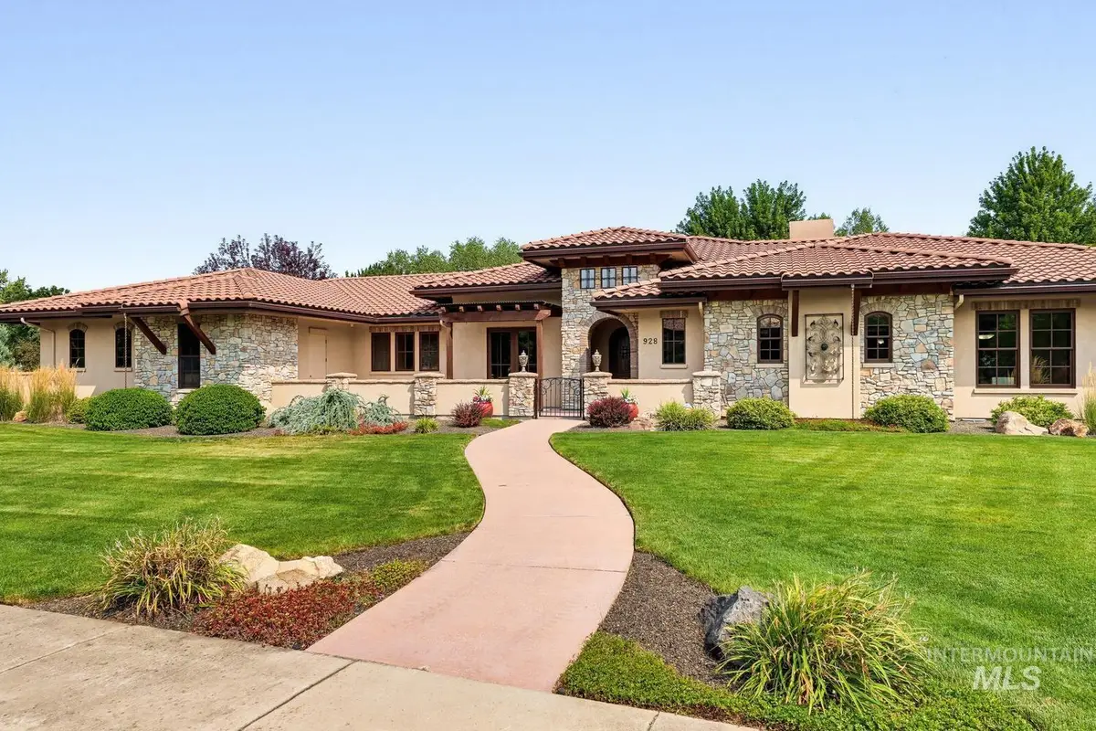 928 W Oceano Bello, Eagle, ID 83616 - #1
