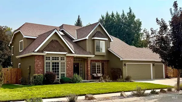 8019 W Innsbrook Ct, Boise, ID 83704