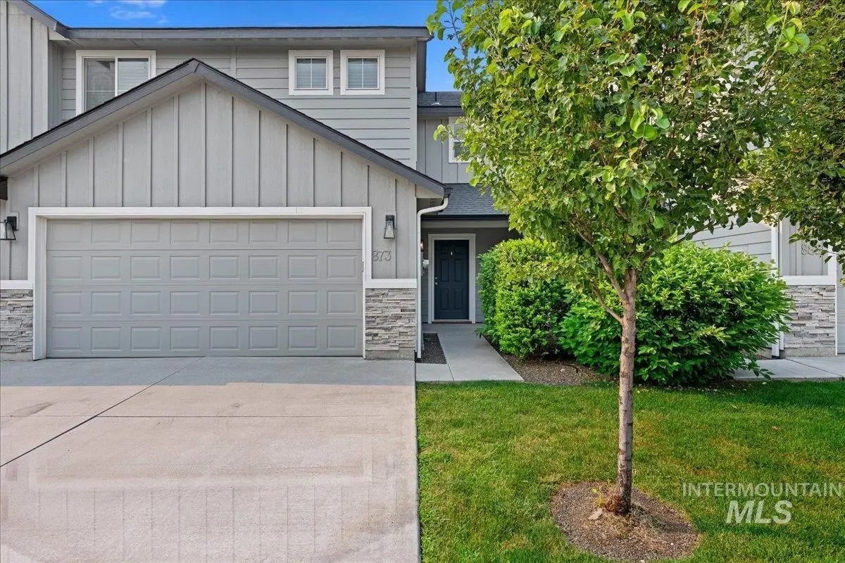 873 W Apple Pine St, Meridian, ID 83646 - #1