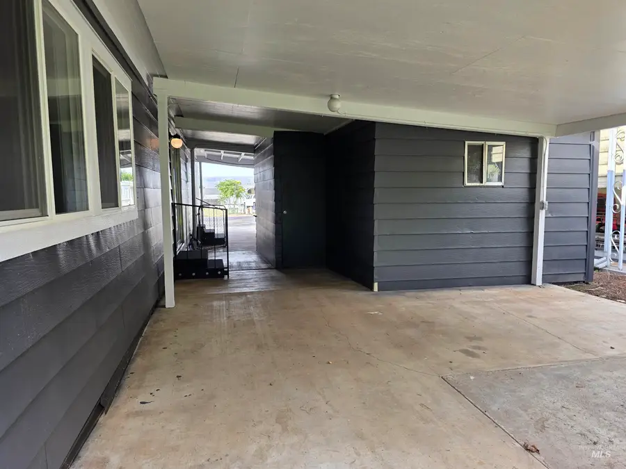 904 Hawthorne St, Lewiston, ID 83501 - #2