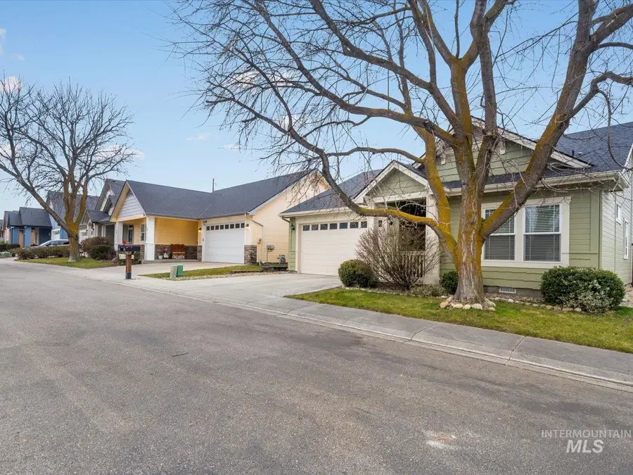 2333 N Eagle Creek, Eagle, ID 83616 - #3